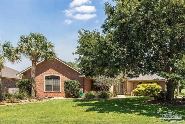 2858 Pga Blvd, Navarre, FL 32566