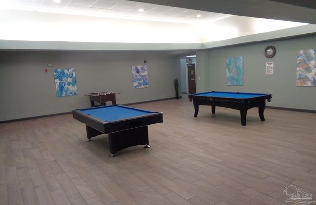 2858 Pga Blvd, Navarre, FL 32566