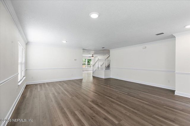 1194 DAWN CREEK Court, Jacksonville, FL 32218