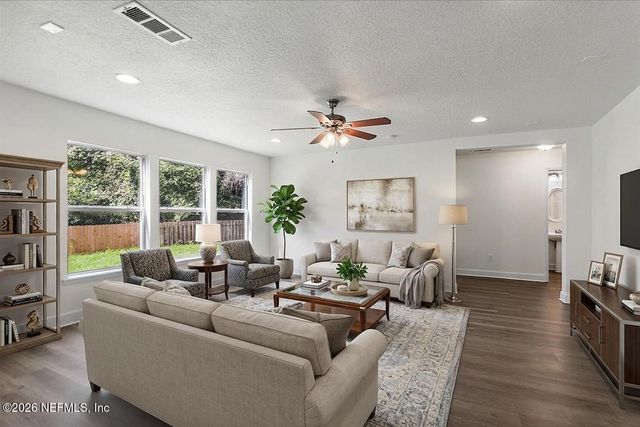 1194 DAWN CREEK Court, Jacksonville, FL 32218