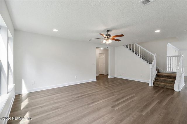 1194 DAWN CREEK Court, Jacksonville, FL 32218