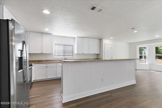 1194 DAWN CREEK Court, Jacksonville, FL 32218