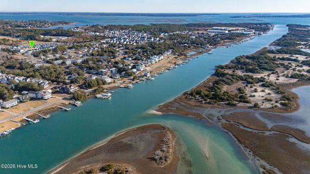 105 Blue Bill Way, Beaufort, NC 28516