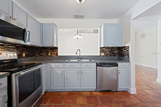 1533 SUNSET VIEW CIRCLE, Apopka, FL 32703