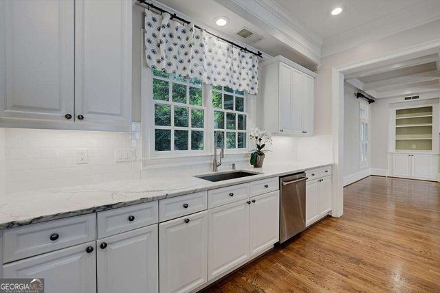 3014 Greendale Drive NW, Atlanta, GA 30327