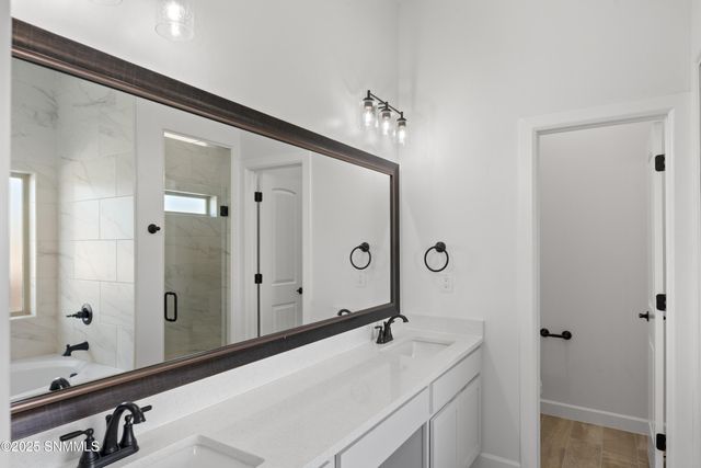 4020 Lasso Lp, Las Cruces, NM 88005