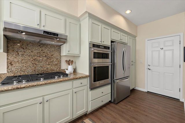129 Smith Ranch Court, Los Gatos, CA 95032