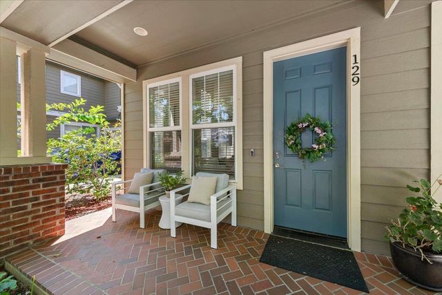 129 Smith Ranch Court, Los Gatos, CA 95032