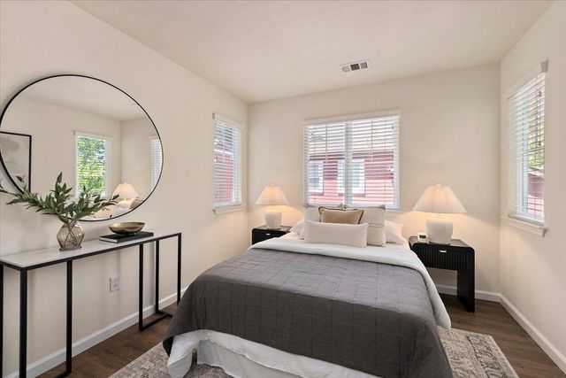129 Smith Ranch Court, Los Gatos, CA 95032