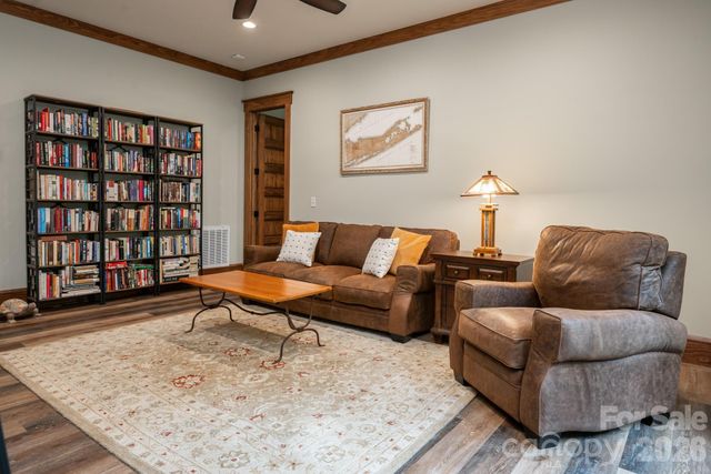 403 Thunder Mountain Road, Hendersonville, NC 28792