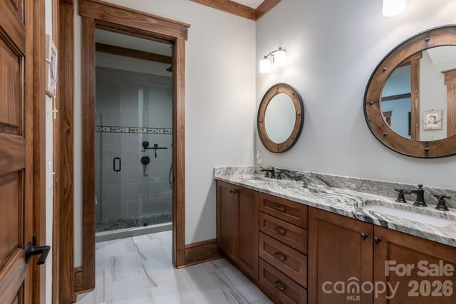 403 Thunder Mountain Road, Hendersonville, NC 28792