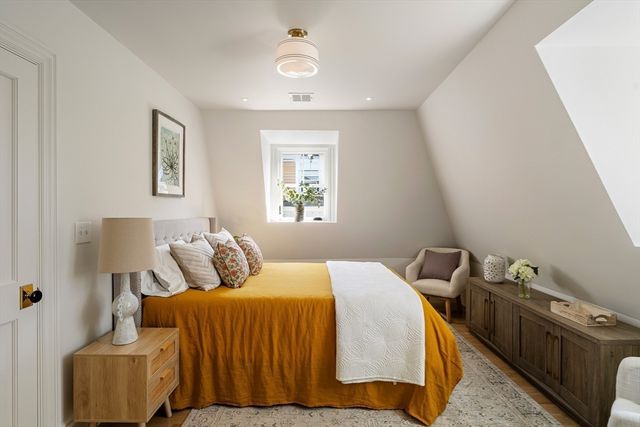 67 Inman Street, Cambridge, MA 02139