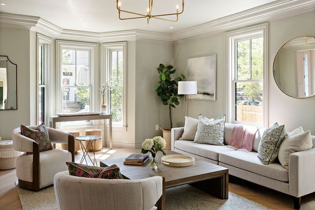 67 Inman Street, Cambridge, MA 02139