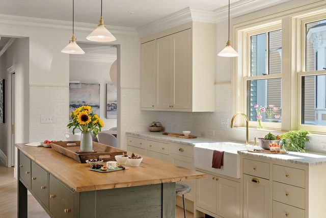 67 Inman Street, Cambridge, MA 02139