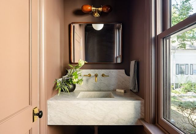 67 Inman Street, Cambridge, MA 02139