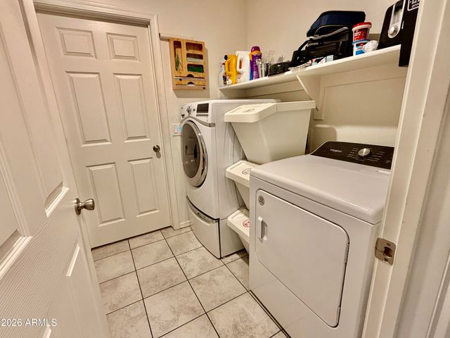 1553 E ELEGANTE Drive, Casa Grande, AZ 85122