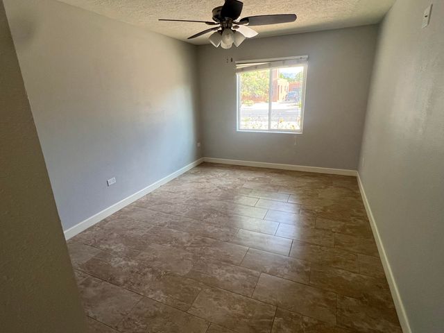 629 Monroe Street SE, Albuquerque, NM 87123