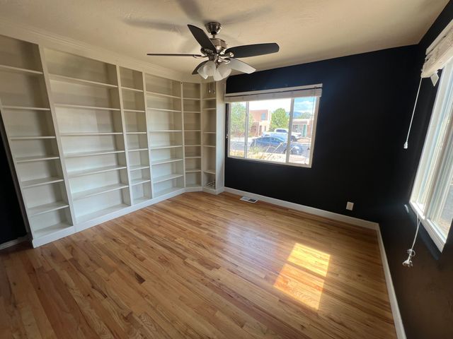 629 Monroe Street SE, Albuquerque, NM 87123