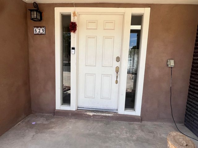 629 Monroe Street SE, Albuquerque, NM 87123