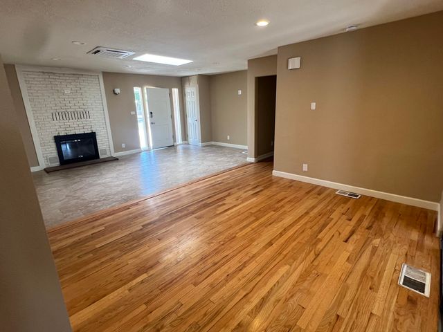 629 Monroe Street SE, Albuquerque, NM 87123