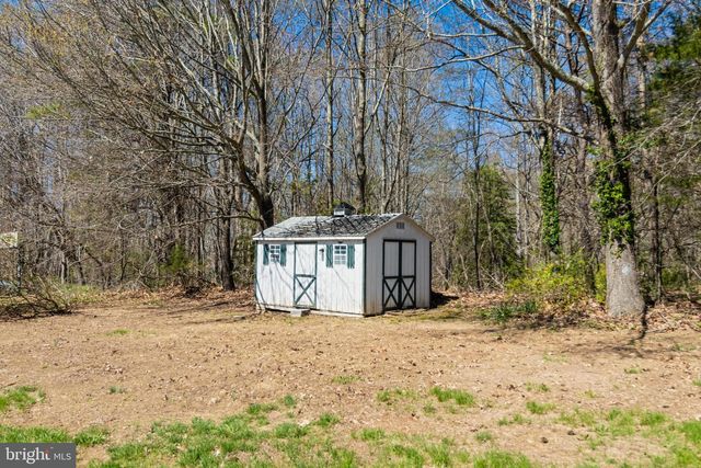8800 HILL SPRING DR, La Plata, MD 20646
