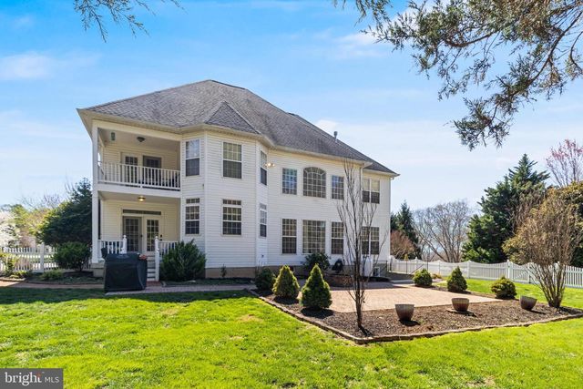 8800 HILL SPRING DR, La Plata, MD 20646