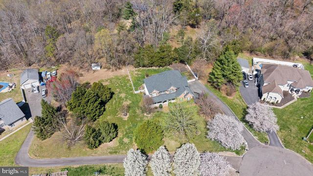 8800 HILL SPRING DR, La Plata, MD 20646