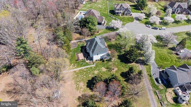 8800 HILL SPRING DR, La Plata, MD 20646