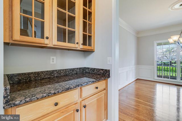 8800 HILL SPRING DR, La Plata, MD 20646