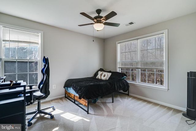 8800 HILL SPRING DR, La Plata, MD 20646