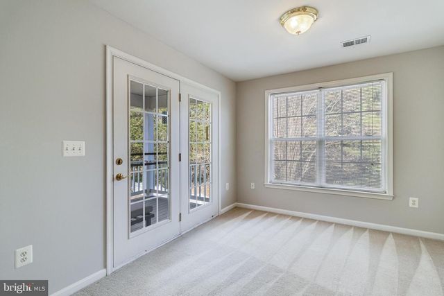 8800 HILL SPRING DR, La Plata, MD 20646