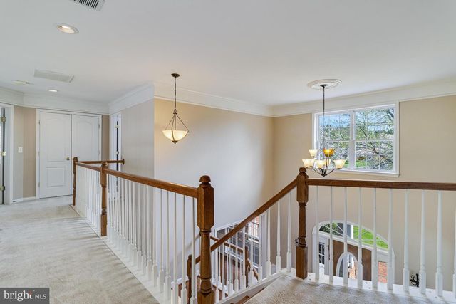 8800 HILL SPRING DR, La Plata, MD 20646