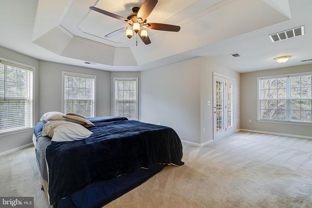 8800 HILL SPRING DR, La Plata, MD 20646