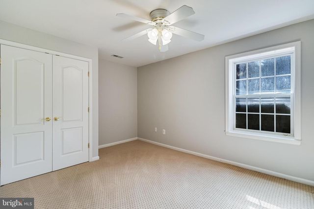 8800 HILL SPRING DR, La Plata, MD 20646