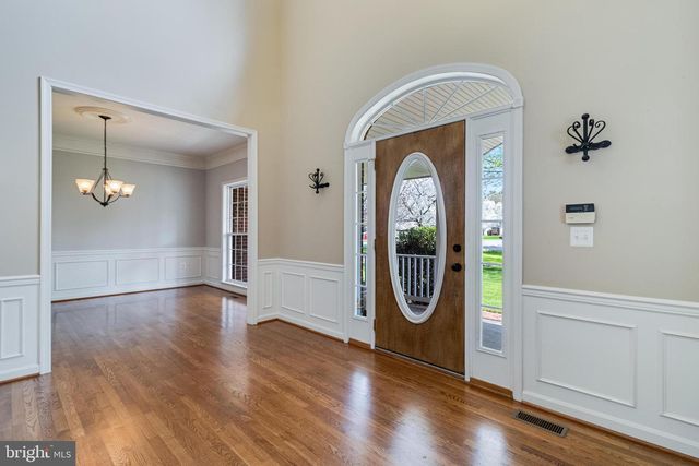 8800 HILL SPRING DR, La Plata, MD 20646