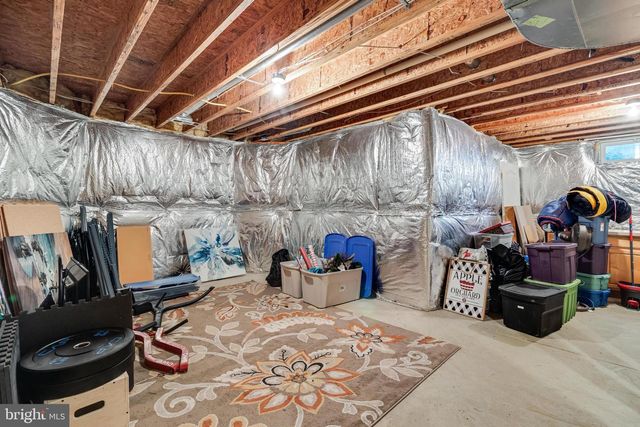 8800 HILL SPRING DR, La Plata, MD 20646