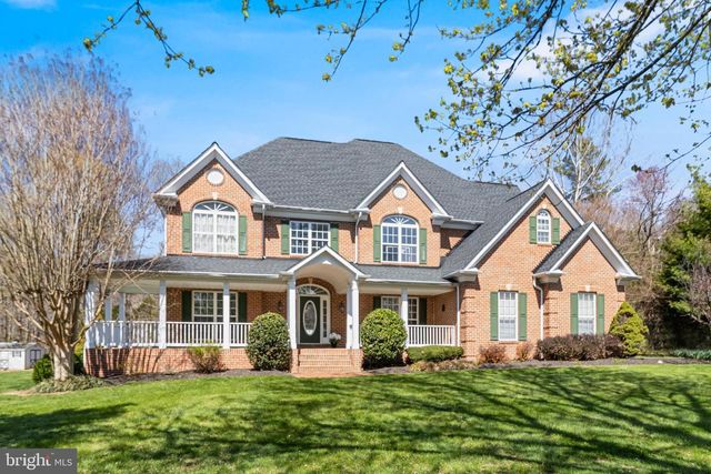 8800 HILL SPRING DR, La Plata, MD 20646