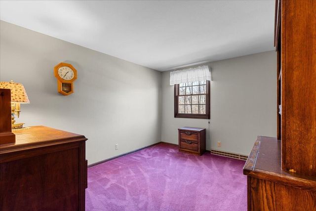 814 Tipperary LANE, Hartford, WI 53027