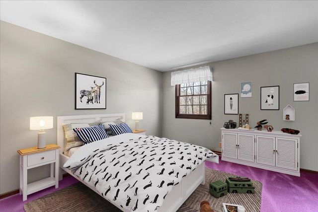 814 Tipperary LANE, Hartford, WI 53027