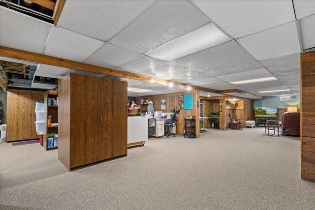 814 Tipperary LANE, Hartford, WI 53027