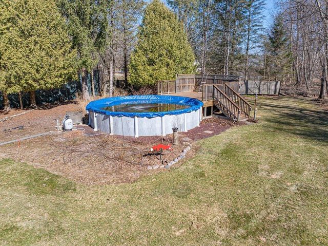 814 Tipperary LANE, Hartford, WI 53027