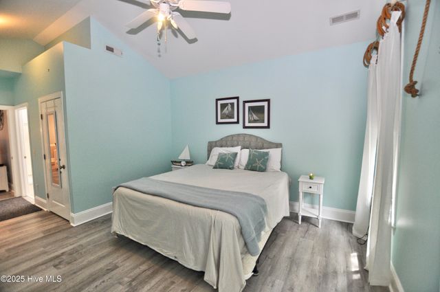 7195 Bonaventure Street SW 403, Ocean Isle Beach, NC 28469