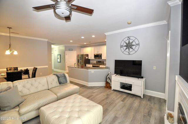 7195 Bonaventure Street SW 403, Ocean Isle Beach, NC 28469