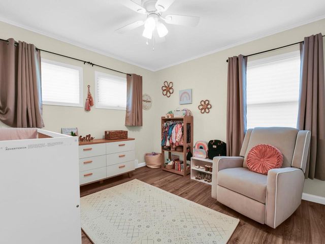 3211 Lakeview CIRCLE, Racine, WI 53402