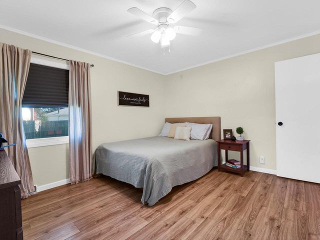 3211 Lakeview CIRCLE, Racine, WI 53402