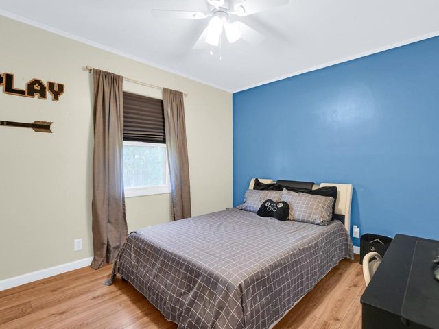 3211 Lakeview CIRCLE, Racine, WI 53402