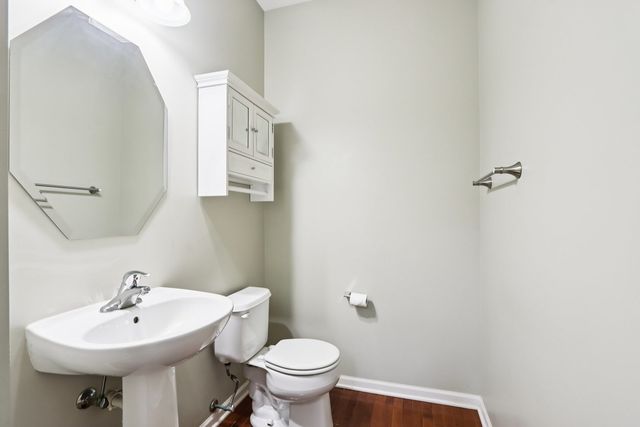 426 Plaza Place, Aurora, IL 60504