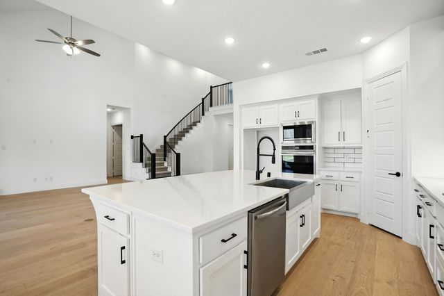 4621 Mount Vista Road, Oak Point, TX 75068