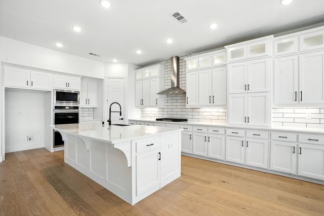 4621 Mount Vista Road, Oak Point, TX 75068