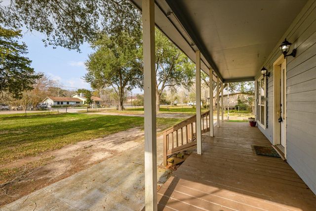 14605 Tallow Street, Santa Fe, TX 77517